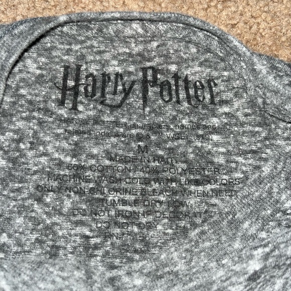 unisex Harry Potter houses tee - Picture 3 of 3